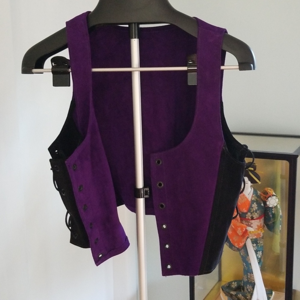 Suede vest